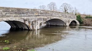 Ibsley bridge water height gauge